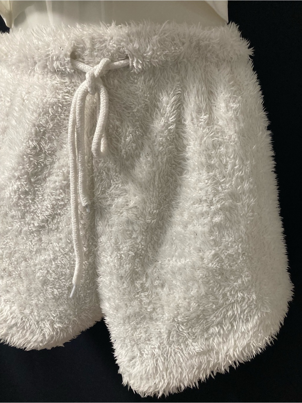 Ardene Cozy Fuzzy Plush Lounge Shorts White Size Large Soft Girl Y2K